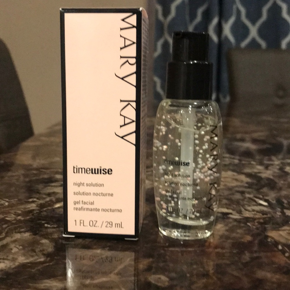 Mary Kay Night Solution